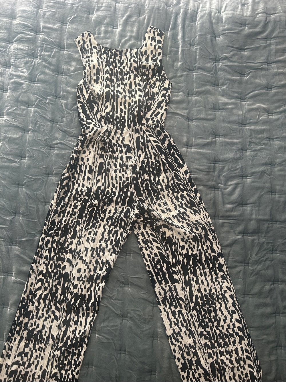 Black & White Printed Sleeveless Jumpsuit